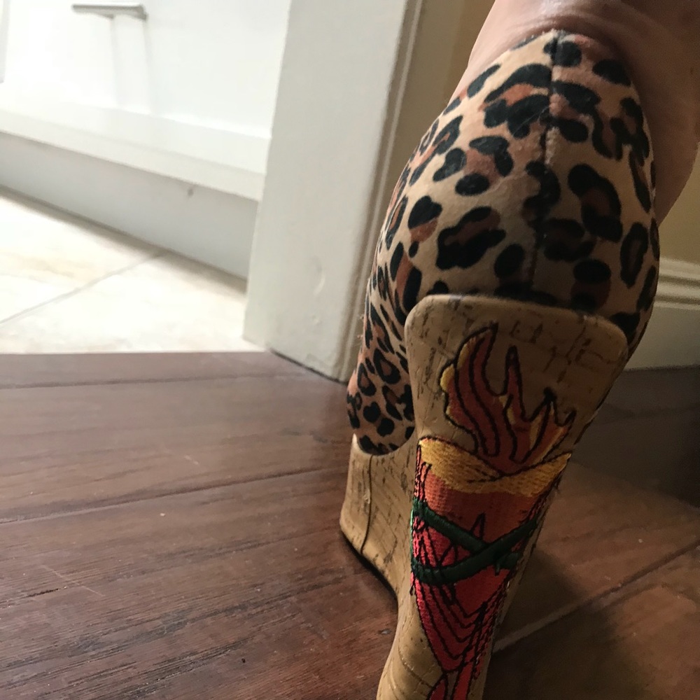 Wedges - Picture 4 of 7